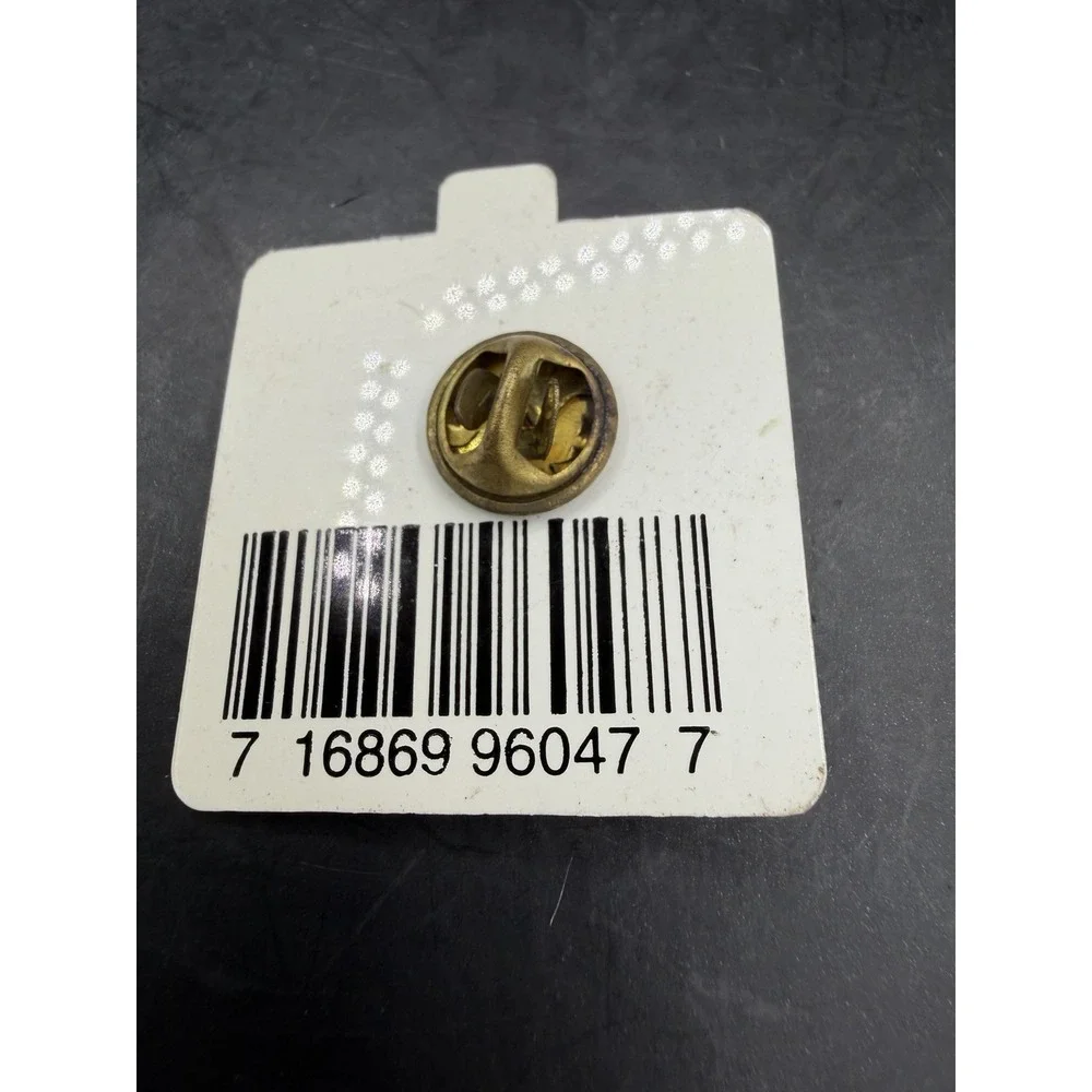 🦈✨ Shark Pin / Tie Tack – NOS ✨🦈